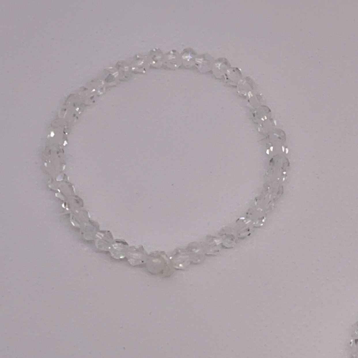 2-CLEAR CRYSTAL ROUND