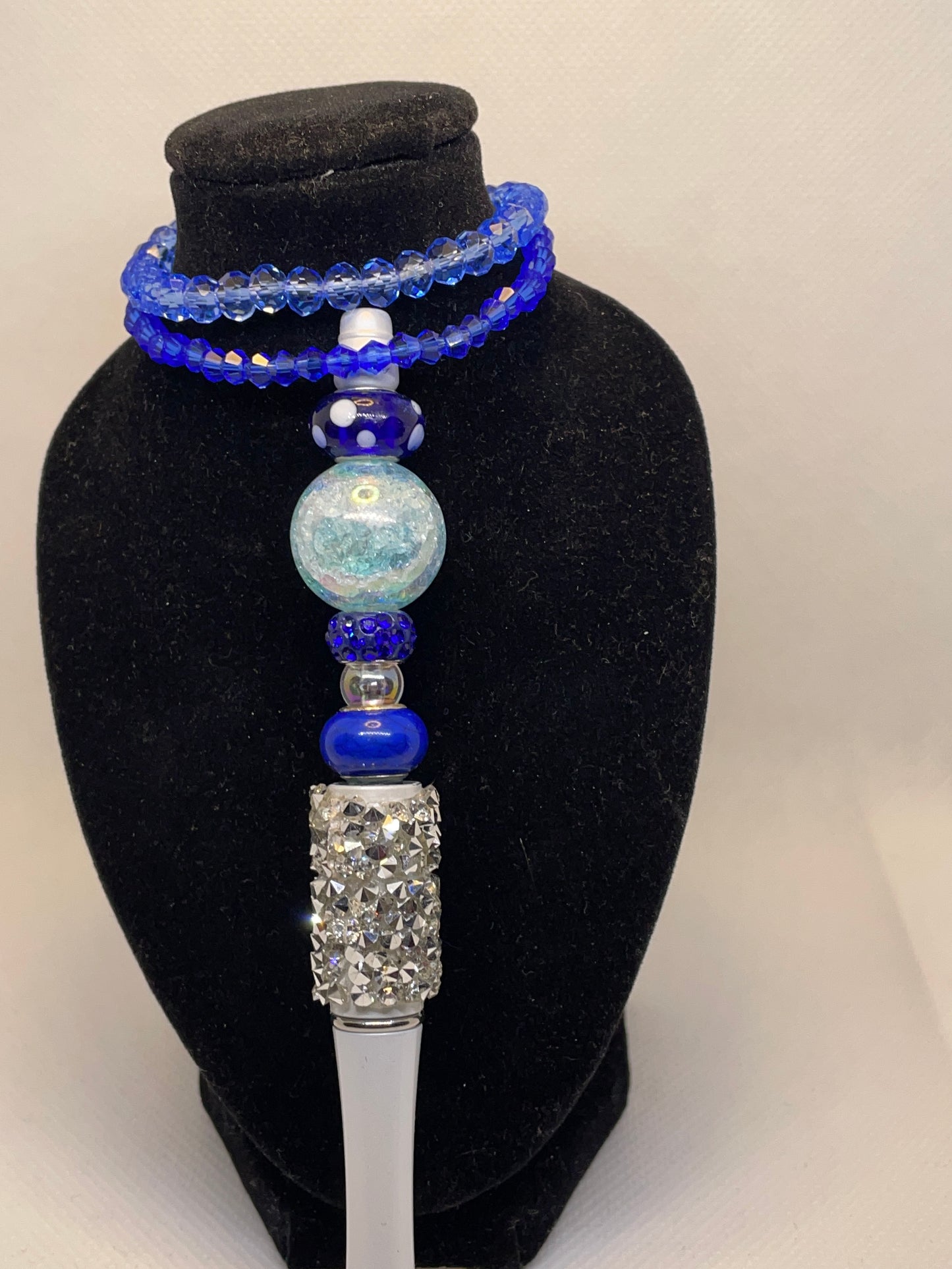 Blue and silver bracelet and pen gift set