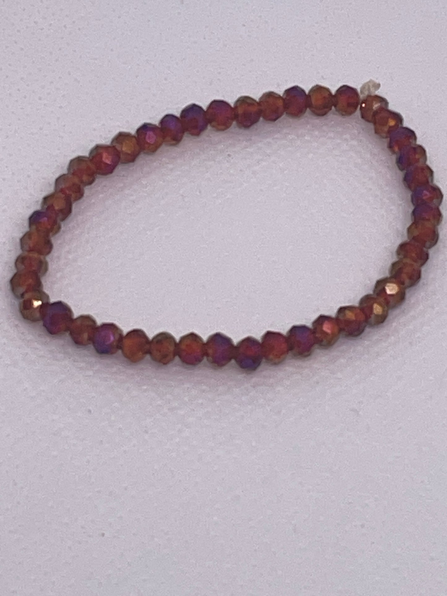 BURGUNDY GOLD ROUND CRYSTAL BRACELET 