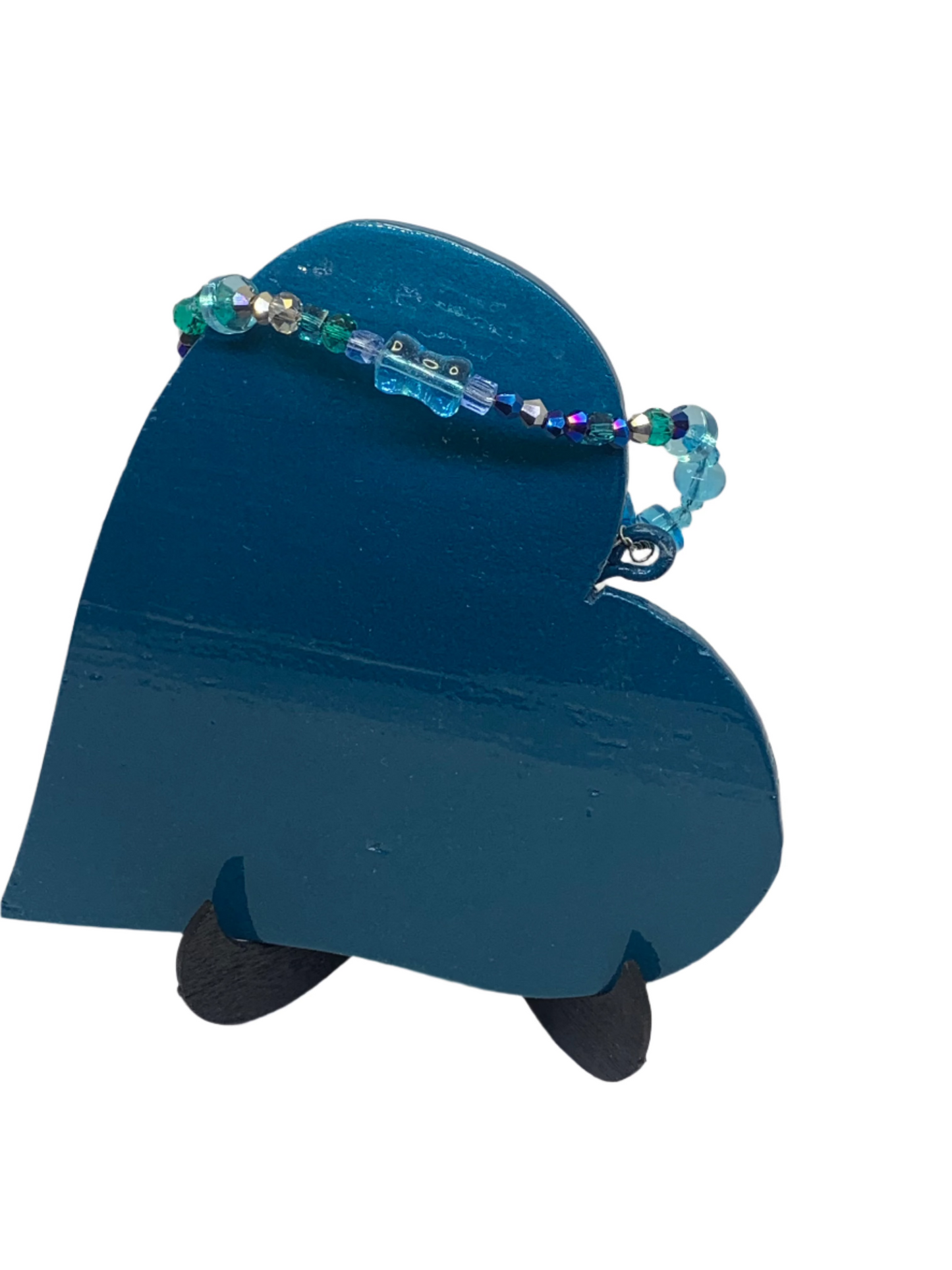 Back of Heart Ocean Blue color beaded heart hanger for wall