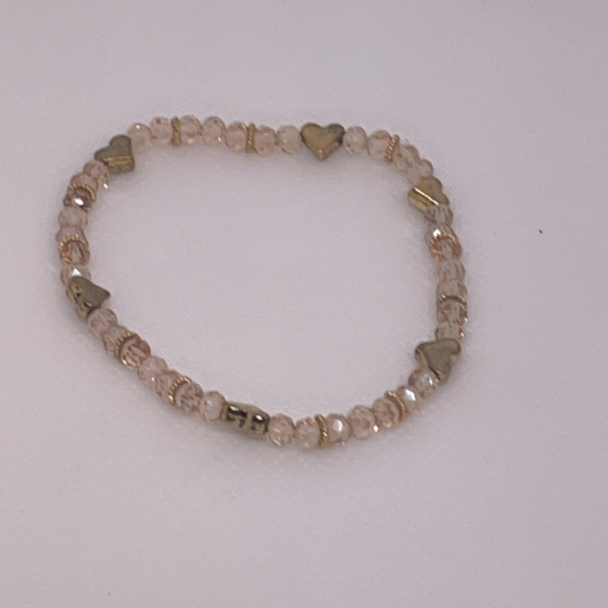 CHAMPAGNE ROUND 4mm GOLD SPACERS WITH GOLD HEART CHARMS 