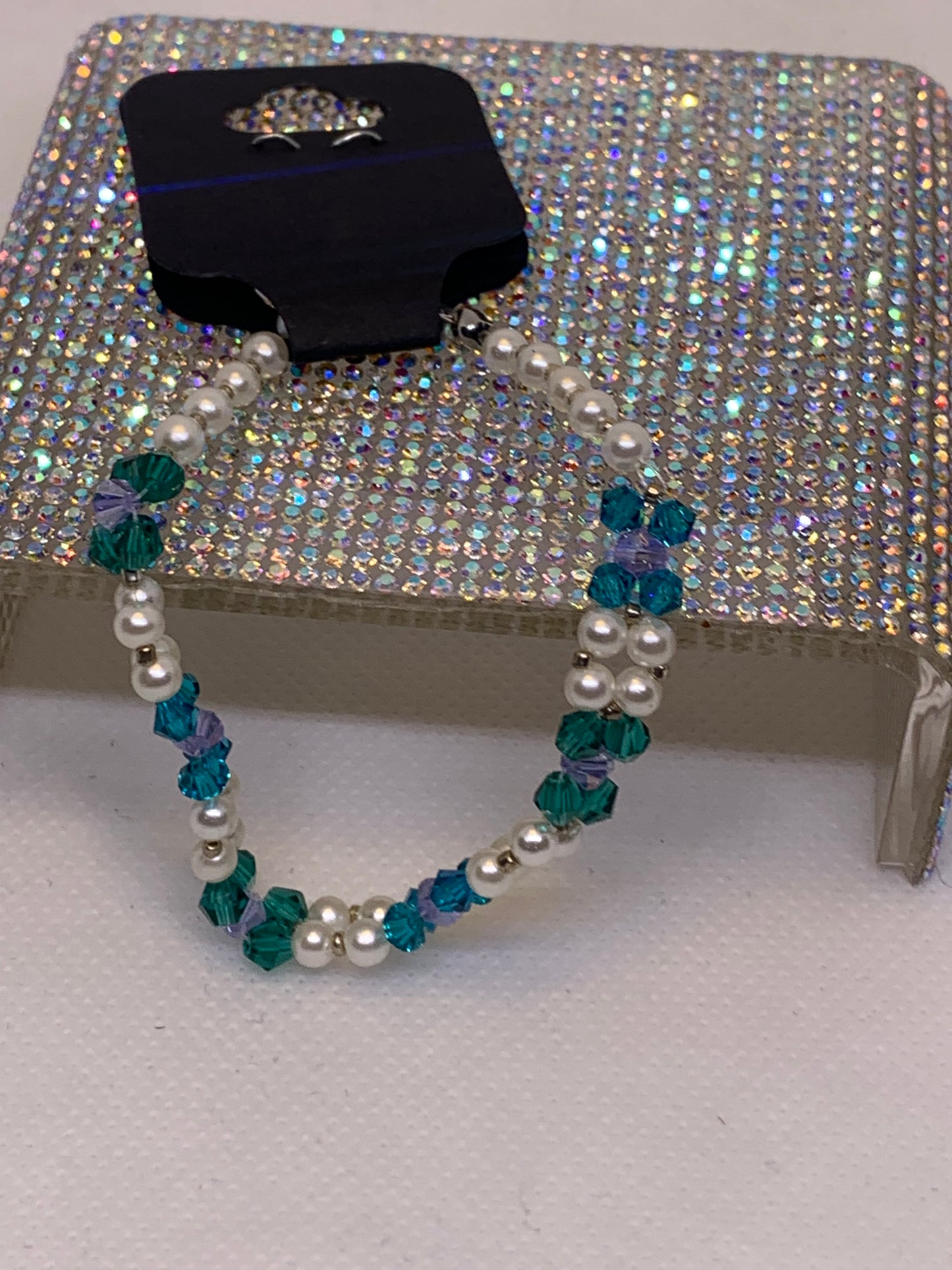 Mystic Blue Flower Pattern Crystals with Pearl flower design